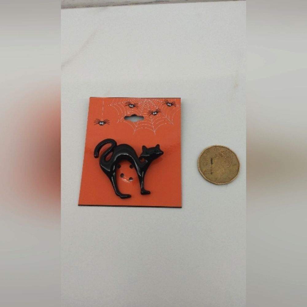 Black Cat Brooch Jewelry Pin - Picture 5 of 8